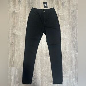 NWT Fashion Nova Women Super High Waist Denim Skinnies Black Jeans Size 13 (31L)